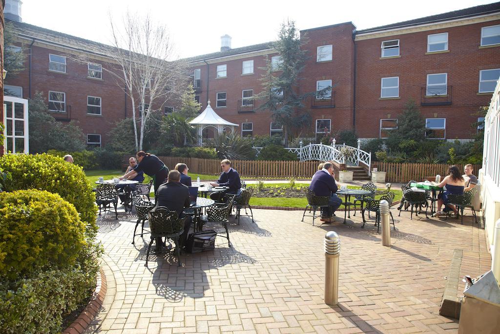 Village Chester St David's Hotel 4*